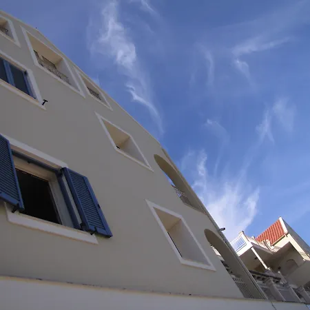 Almyra Hotel