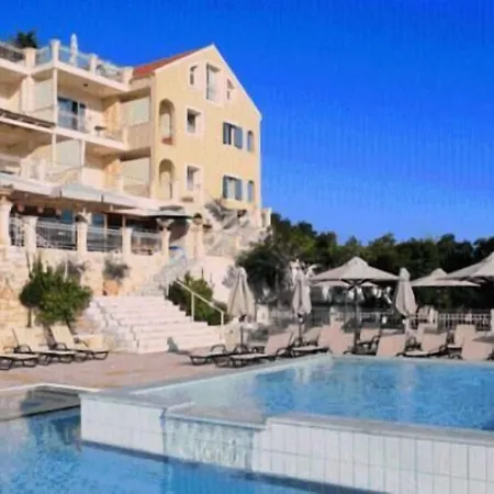 Almyra Hotell