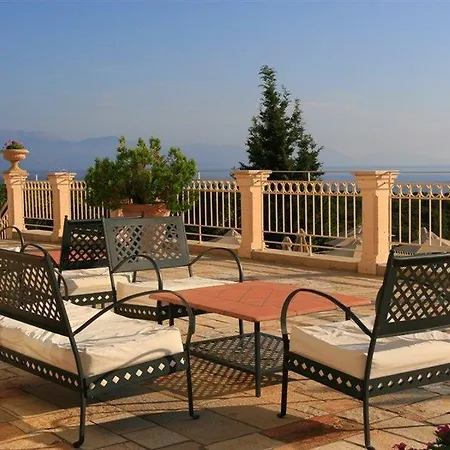 Almyra Hotell Fiskardo